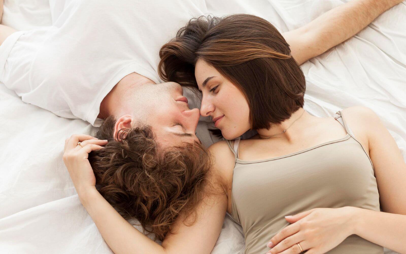 Tres juegos eróticos inspiradores para parejas - Femmes.mx