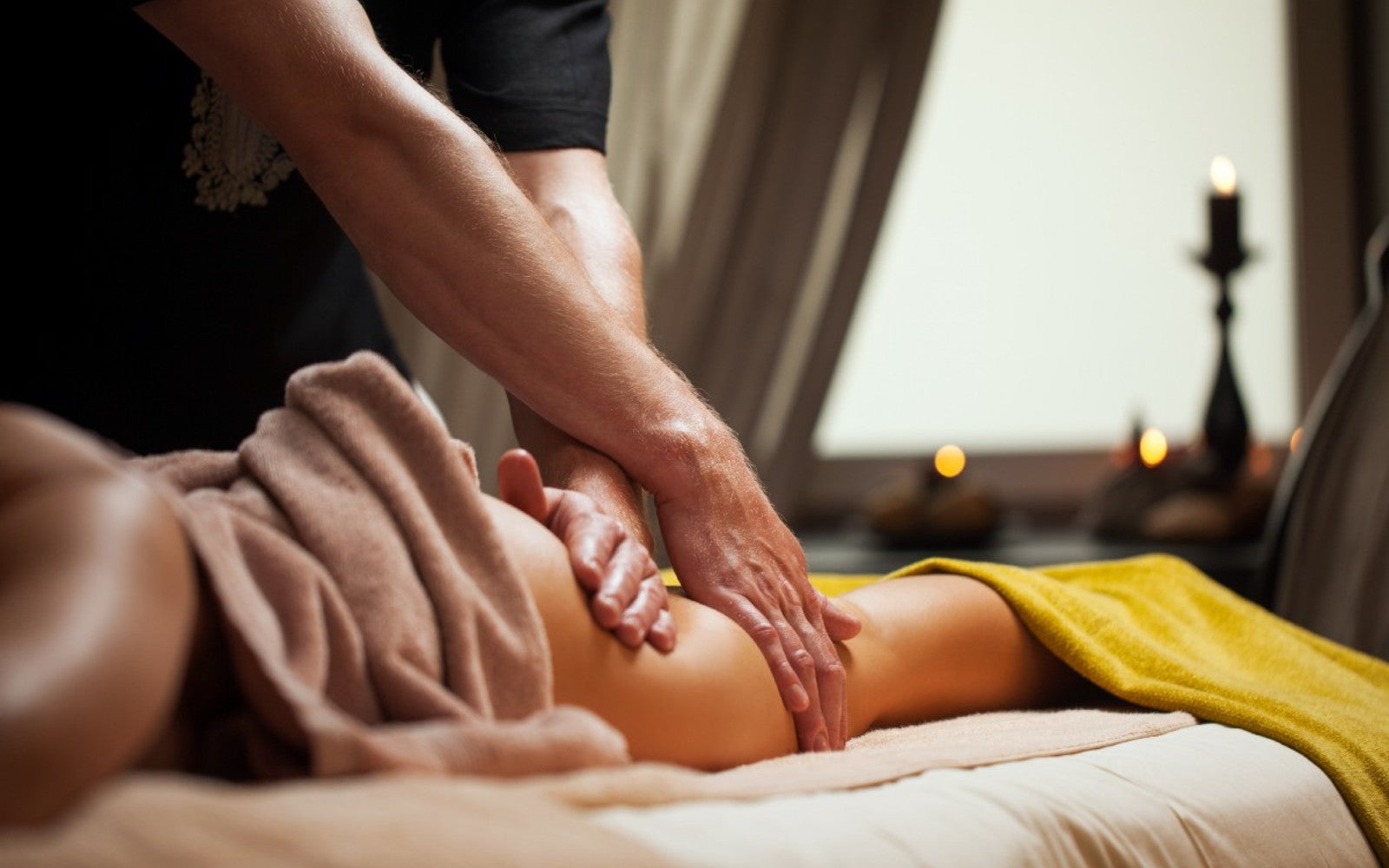 Guía para dar el masaje erótico perfecto en pareja